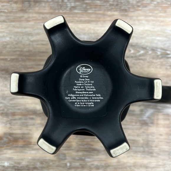 Snow White Claw Footed Black Mug Designer Collection Evil Queen Villains Disney - Picture 10 of 15